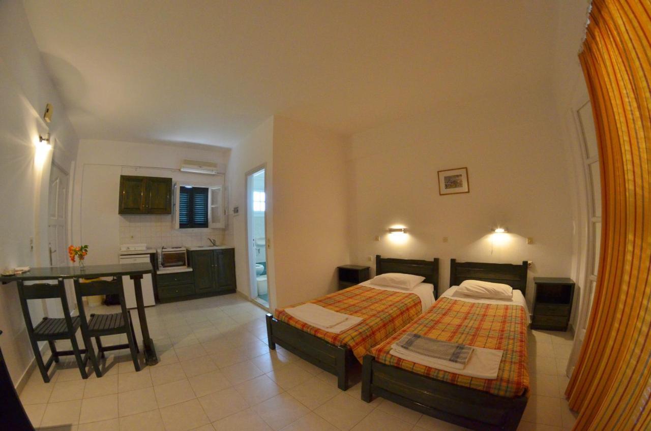 Clio Apartments Сидари Екстериор снимка